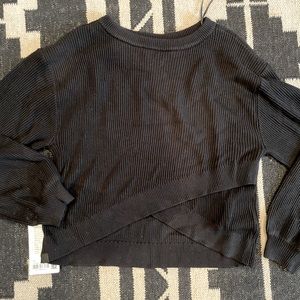 Lululemon NWT Reversible Crossover Sweater
